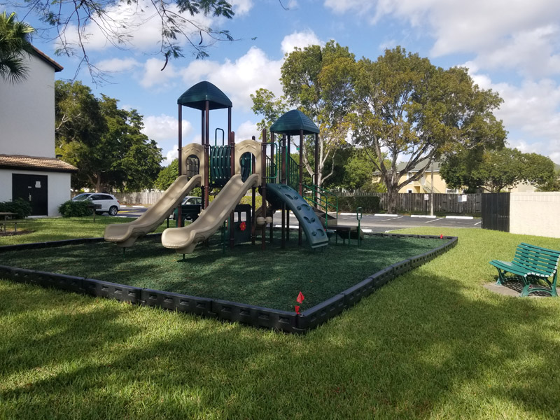 Living in Sunrise (new - lifestyle) 